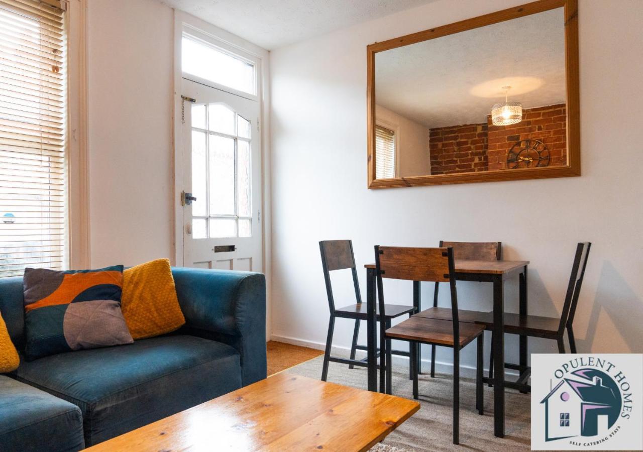 Villa Contractors Pad - 4 Bed Town House - Cent Reading - Free Parking Extérieur photo